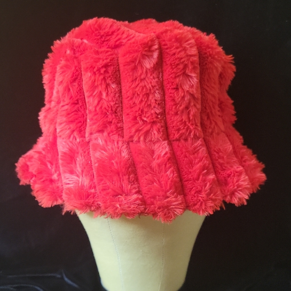 SHEIN Red Furry Bucket Hat